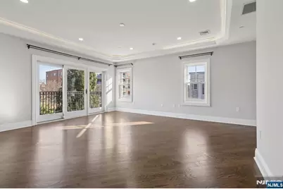 24 Marquis Court, Edgewater, NJ 07020 - Photo 16