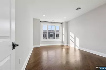 24 Marquis Court, Edgewater, NJ 07020 - Photo 24