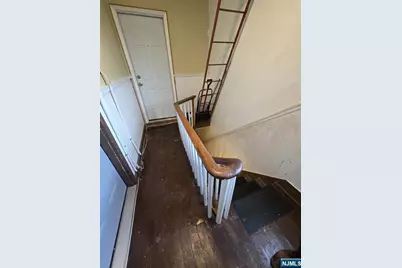 32 Elm, Paterson, NJ 07501 - Photo 8