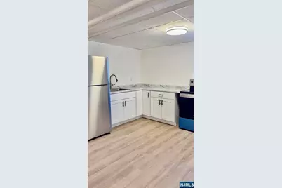 458 Totowa Road, Totowa, NJ 07512 - Photo 2