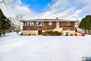 93 Woodrow Ave, Woodland Park, NJ 07424 - Photo 24