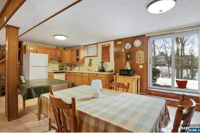 93 Woodrow Avenue, Woodland Park, NJ 07424 - Photo 20