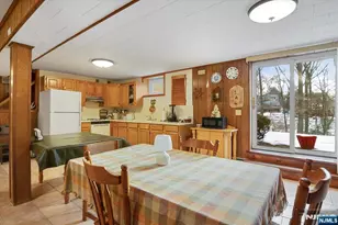 93 Woodrow Ave, Woodland Park, NJ 07424 - Photo 20