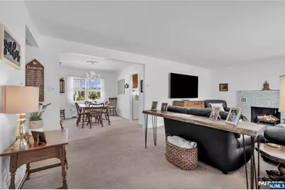 298 Boulevard, Pequannock Township, NJ 07444 - Photo 8