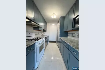 1203 River Road 6E #6E, Edgewater, NJ 07020 - Photo 6