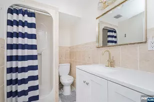 566 Teaneck Rd, Teaneck Township, NJ 07666 - Photo 32