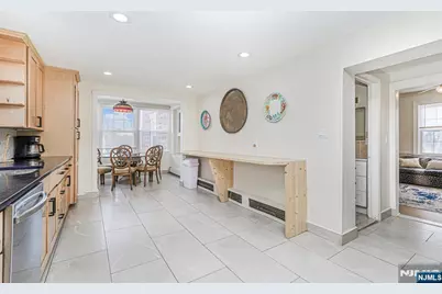 566 Teaneck Road, Teaneck Township, NJ 07666 - Photo 12