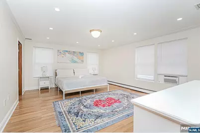 566 Teaneck Road, Teaneck Township, NJ 07666 - Photo 28