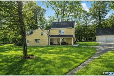 566 Teaneck Road, Teaneck Township, NJ 07666 - Photo 1