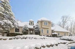 84 Walsh Dr, Mahwah, NJ 07430 - Photo 38