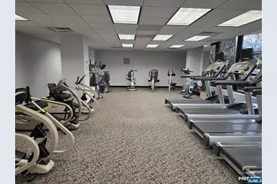 2 Claridge Drive 4Mw #4MW, Verona, NJ 07044 - Photo 22