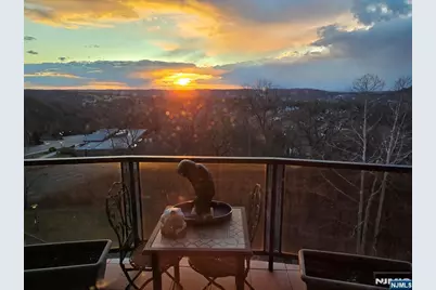 2 Claridge Drive 4Mw #4MW, Verona, NJ 07044 - Photo 6