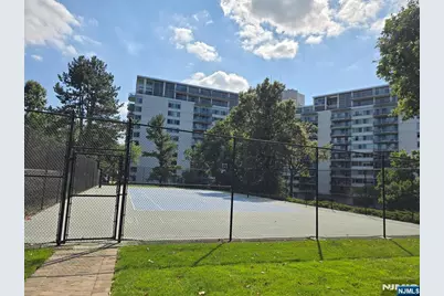 2 Claridge Drive 4Mw #4MW, Verona, NJ 07044 - Photo 32