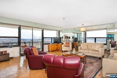 2 Claridge Drive 4Mw #4MW, Verona, NJ 07044 - Photo 1