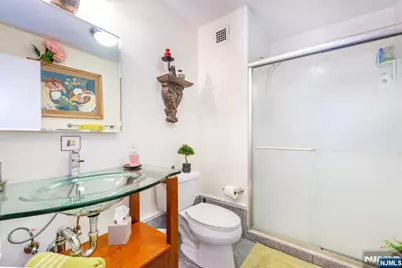 2 Claridge Drive 4Mw #4MW, Verona, NJ 07044 - Photo 22