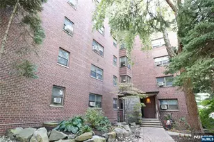 3071 Edwin Ave 1B, Fort Lee, NJ 07024 - Photo 2