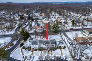 304 Maplecrest Road 304, Edison, NJ 08820 - Photo 6