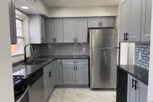 6-25 1st Street 2nd Floor, Fair Lawn, NJ 07410 - Photo 8