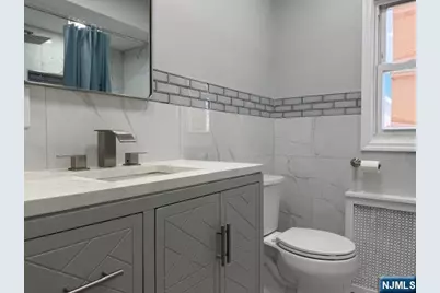 6-25 1st Street 2nd Floor #2nd Floor, Fair Lawn, NJ 07410 - Photo 14