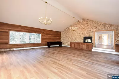 582 Eder Avenue, Wyckoff Township, NJ 07481 - Photo 20