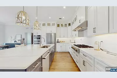 7 Saint Andrews Circle, River Vale Township, NJ 07675 - Photo 10