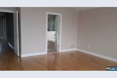 383 Washington Avenue, Cliffside Park, NJ 07010 - Photo 14