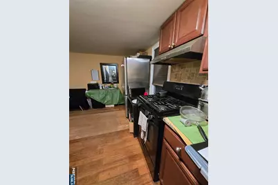 381 Mola Boulevard, Elmwood Park, NJ 07407 - Photo 14