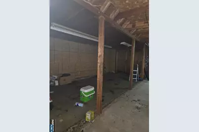 381 Mola Boulevard, Elmwood Park, NJ 07407 - Photo 22