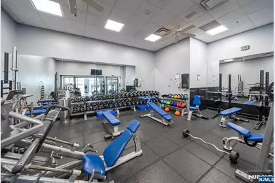 7002 Boulevard East 3F #3F, Guttenberg, NJ 07093 - Photo 14