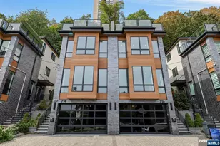 716 Undercliff Ave 716, Edgewater, NJ 07020 - Photo 2