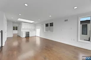 716 Undercliff Ave 716, Edgewater, NJ 07020 - Photo 42