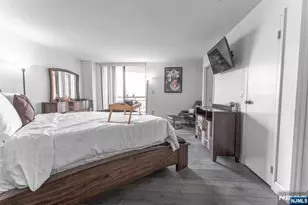 806 Harmon Cove Tower 806, Secaucus, NJ 07094 - Photo 28