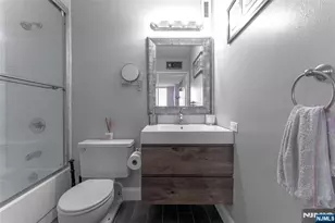 806 Harmon Cove Tower 806, Secaucus, NJ 07094 - Photo 36