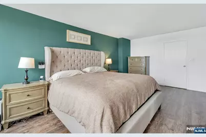 555 North Avenue 23S #23S, Fort Lee, NJ 07024 - Photo 14