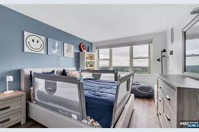 555 North Avenue 23S #23S, Fort Lee, NJ 07024 - Photo 16