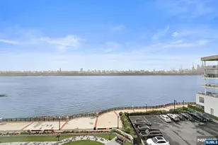 9 Somerset Ln 501, Edgewater, NJ 07020 - Photo 10