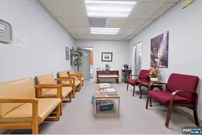 53-55 E Ridgewood Avenue, Ridgewood, NJ 07450 - Photo 16