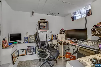 12 Maple Avenue, Waldwick, NJ 07463 - Photo 22