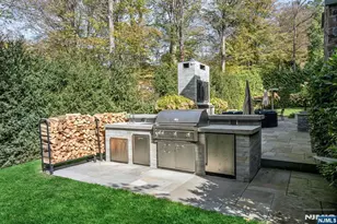 11 Aldbury Dr, Upper Saddle River, NJ 07458 - Photo 48