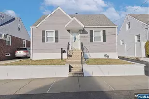 207 Lafayette Ave, Lyndhurst Township, NJ 07071 - Photo 2