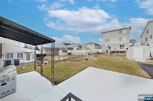 207 Lafayette Ave, Lyndhurst Township, NJ 07071 - Photo 12