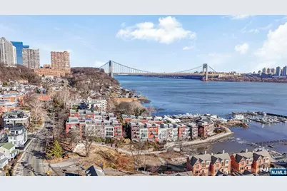 9 Vela Way, Edgewater, NJ 07020 - Photo 34