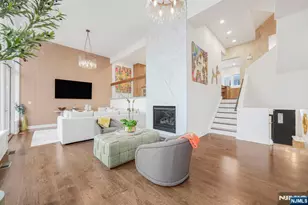 9 Vela Way, Edgewater, NJ 07020 - Photo 4