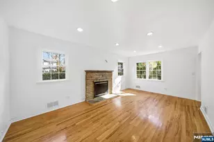 61 Rose St, Cresskill, NJ 07626 - Photo 4