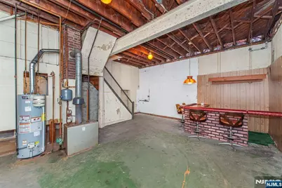 340 Northwood Way, Palisades Park, NJ 07650 - Photo 16