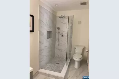 748 Mainsail Lane 748 #748, Secaucus, NJ 07094 - Photo 12