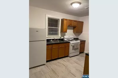 54 Euclid Avenue 2 #2, Ridgefield Park, NJ 07660 - Photo 8