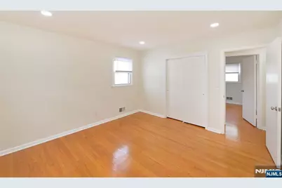 483 Hobson Avenue, Saddle Brook Township, NJ 07663 - Photo 18