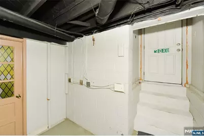 483 Hobson Avenue, Saddle Brook Township, NJ 07663 - Photo 22