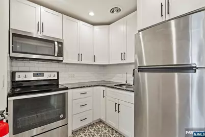 1901 Kennedy Boulevard 312 #312, North Bergen, NJ 07047 - Photo 4